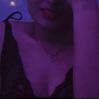 Puja_Thelustyqueen webcam