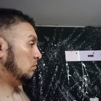 macho797's Offline Chat Room