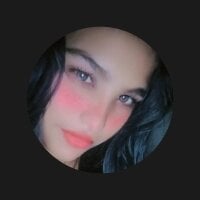 caicamelia123's Offline Chat Room