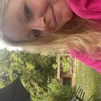 bieanca123 from Stripchat