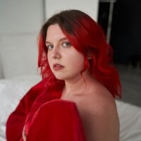NielletaBlossom webcam