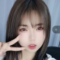 Luna---520 Cam Model Profile | Stripchat