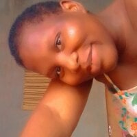 Zandile2000 webcam model