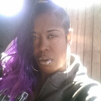 MissKiki79's Offline Chat Room