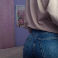 HelenaNoir's Offline Chat Room