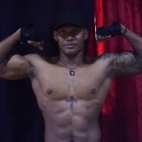 blackpantherx1's Offline Chat Room