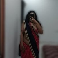 exotic_zeenat webcam model
