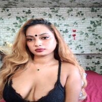 sexyindianchic webcam model