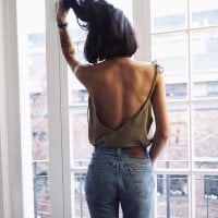 Enesha_Tm's Offline Chat Room