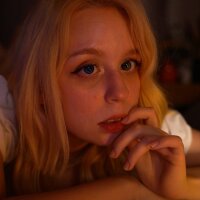 Olivia_midolLive Webcam