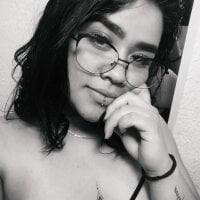 curvy_cata webcam