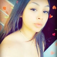 beyouuitful's Offline Chat Room