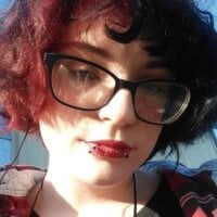 Redthedeadlynightshade's Offline Chat Room