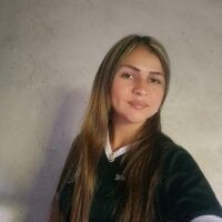 Sofi_Kiss webcam