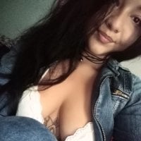 _AnnyAndCamilo_ offline chatrum