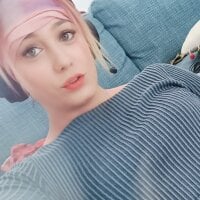 AcrobaticFoxx's Avatar Pic