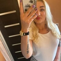 Betsy_Minnie webcam model