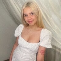 Mira_Melts