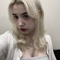 PeggyWood_ model avatar
