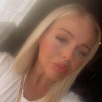 Curvysapphire webcam