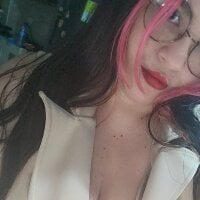 LucyDiamonds1 webcam model
