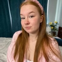 RinaRowling webcam model