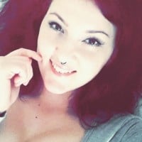 misscuteboobs' Offline Chat Room