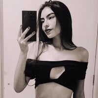 Karira_kay webcam model