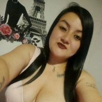 adeelynn webcam model