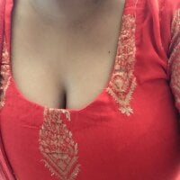 HotShivani89 webcam