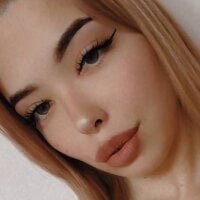 lea_bone's Offline Chat Room