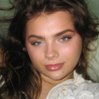 Loubear nude on webcam for live porn video chat