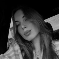 Melissaluvvv model avatar