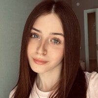 Adel_strongwoman