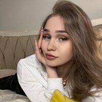 MarionYoung's Offline Chat Room