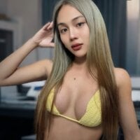 ashleyhugeTs webcam