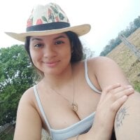Laila_hot18