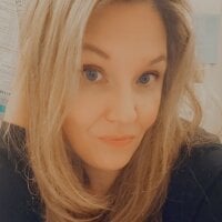 Bongand-Thong0420's Offline Chat Room