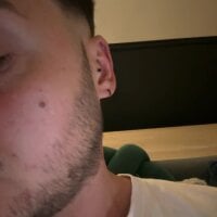 snp___useeitsfun's Avatar Pic