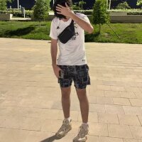 Kristyan22's Offline Chat Room