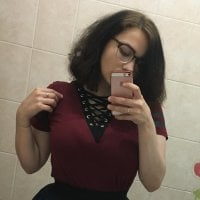 YoursUnicorn's Offline Chat Room