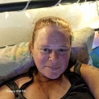 scarelett2372 webcam model