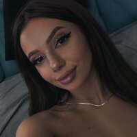 Aisha_BeeLive Webcam