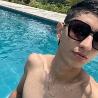 kevin_fuckerr offline chatszobája