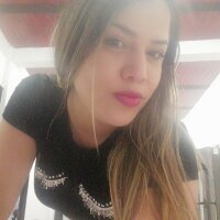 alice_betch's Offline Chat Room