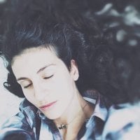 غرفة دردشة AnnaReyLe دون اتصال