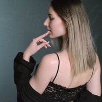 _kikiclark__ webcam model