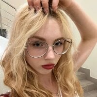 LatanyaRein webcam model