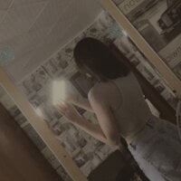 JuliaCurletteye webcam