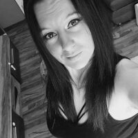 rokiii20's Offline Chat Room